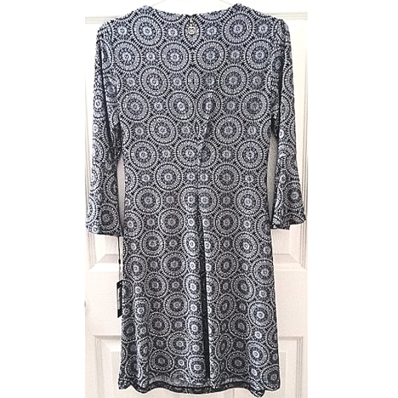 NWT Tommy Hilfiger Dress Size 2 - Picture 4 of 10